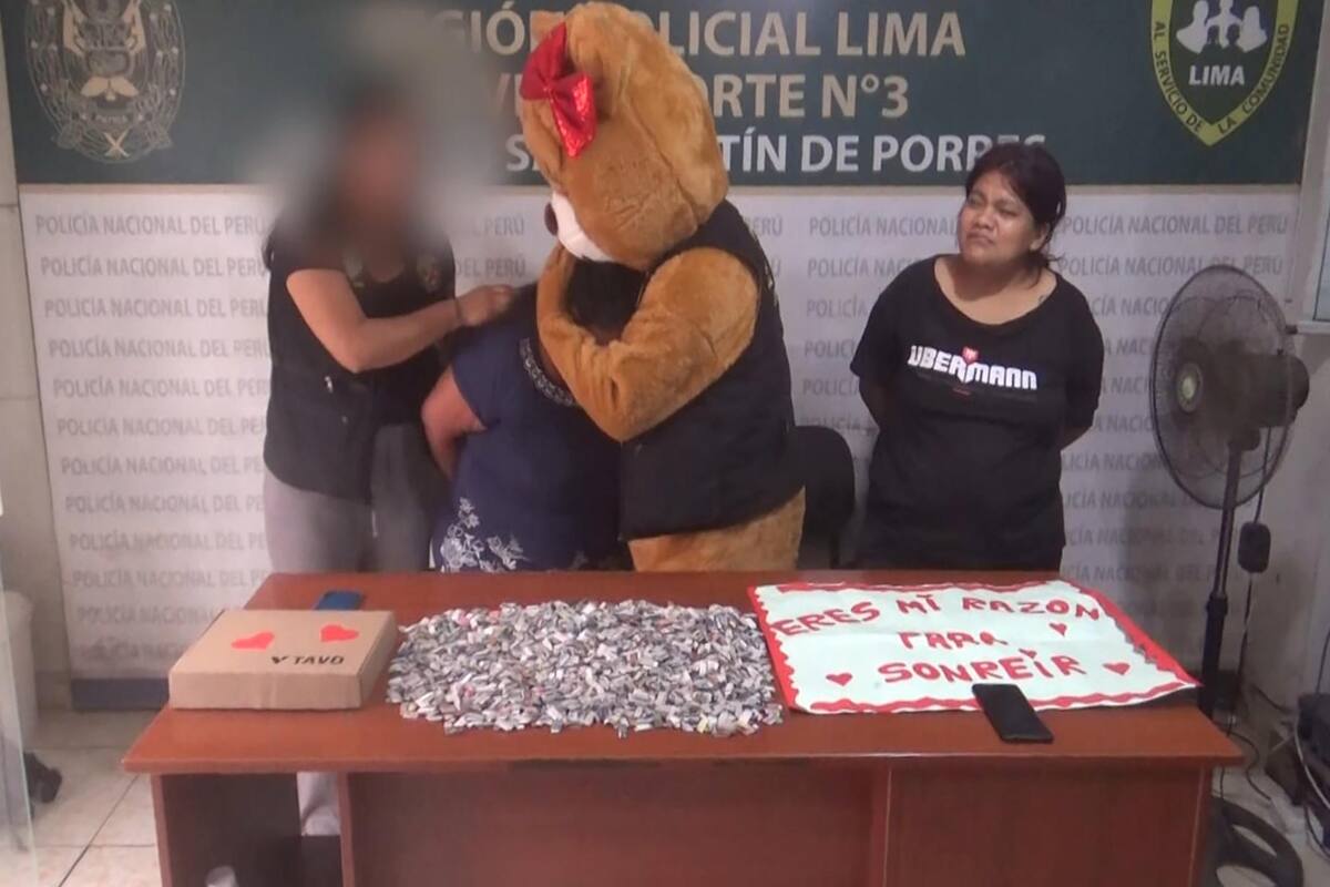 Policía peruana utiliza disfraz de oso para capturar a una delincuente