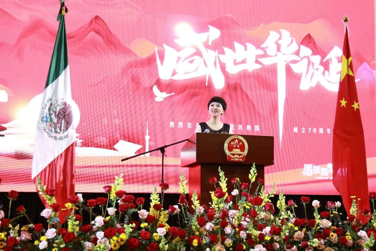 Discurso de la Cónsul General China Mtra. Fu Xinrong en la celebración del 76 Aniversario de la fundación de la República Popular China