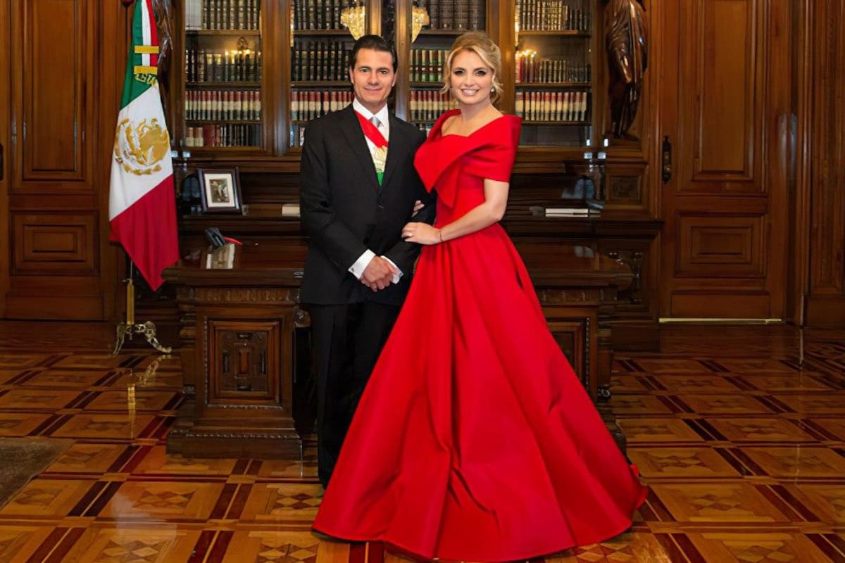 Angélica Rivera y sus mejores vestidos para una ceremonia de 15 de septiembre