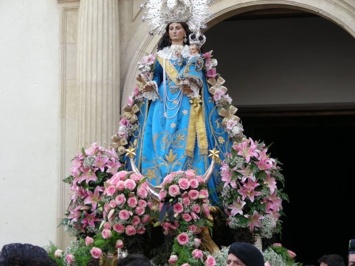 Procesión de Nuestra Señora de Loreto en Algezares, Murcia, el 12 de diciembre de 2010. | Foto: Yesaress / Wikimedia Commons / CC0 1.0 Universal.