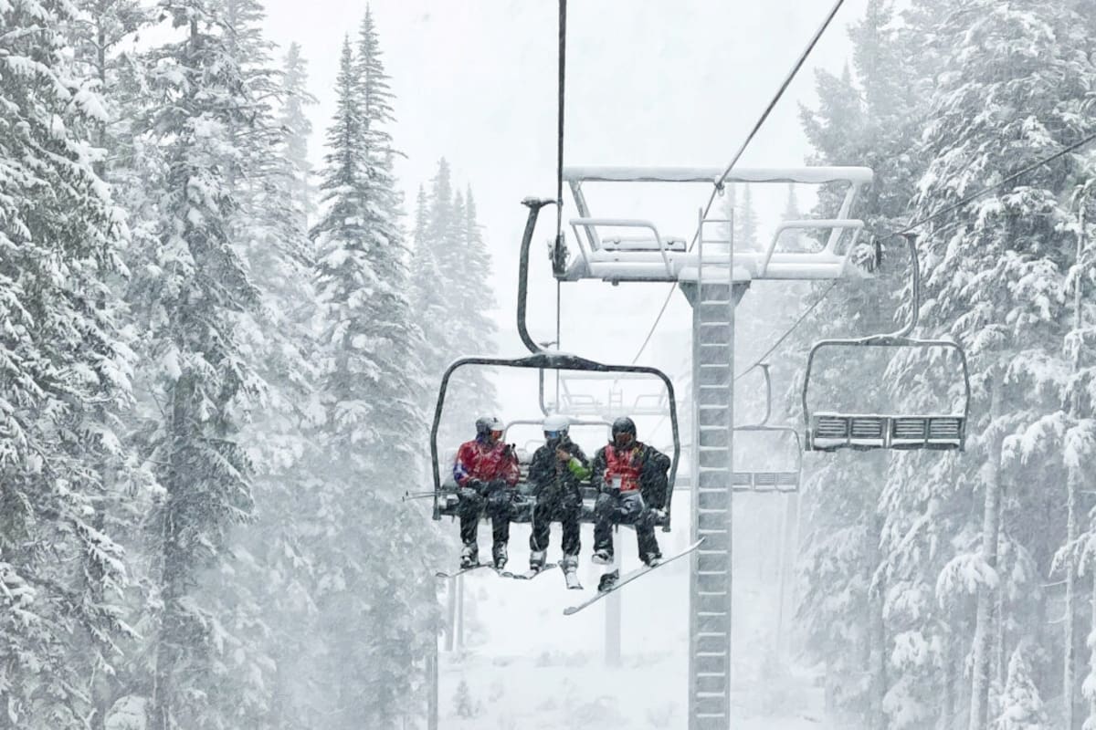 Naturaleza y esquí en Greer: vive el invierno en Sunrise Park Resort, Arizona