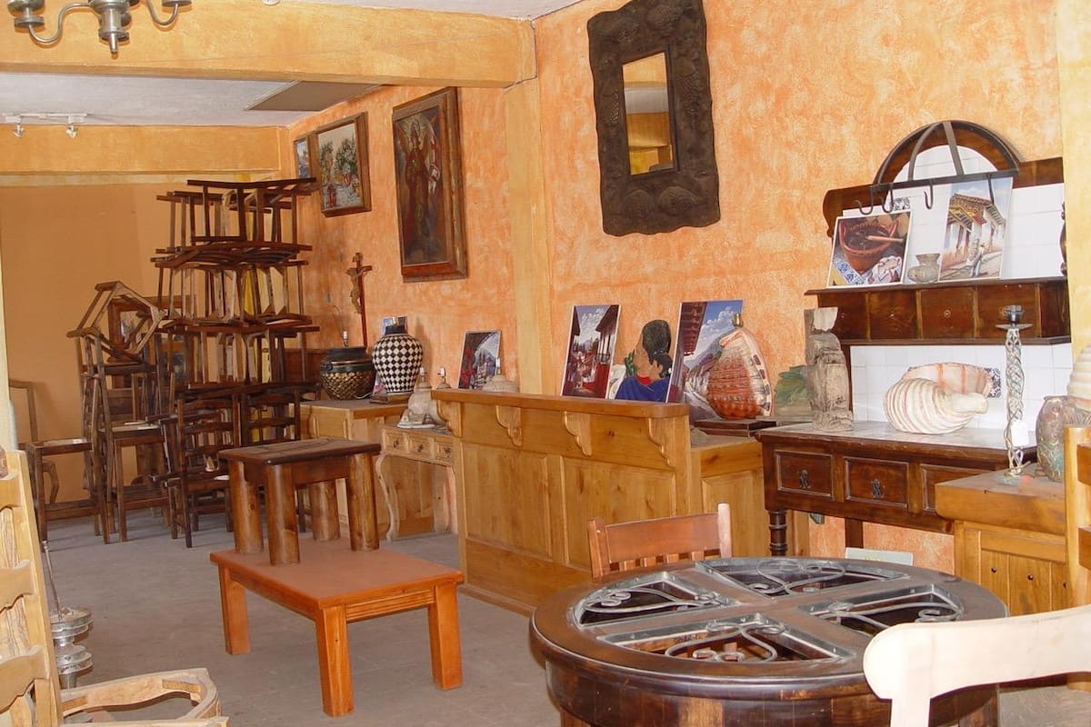 Fabricantes de muebles en Rosarito atraviesan situación crítica