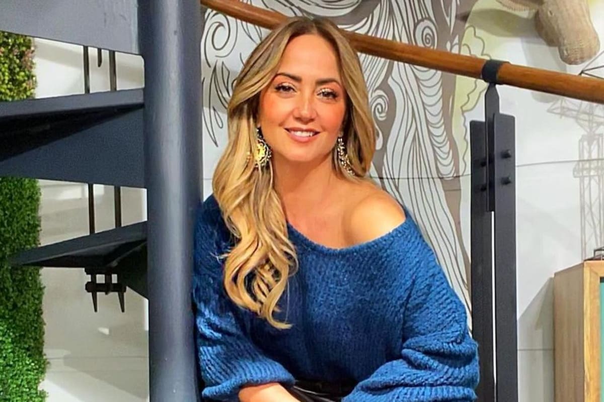 Andrea Legarreta presume sus piernas en redes sociales