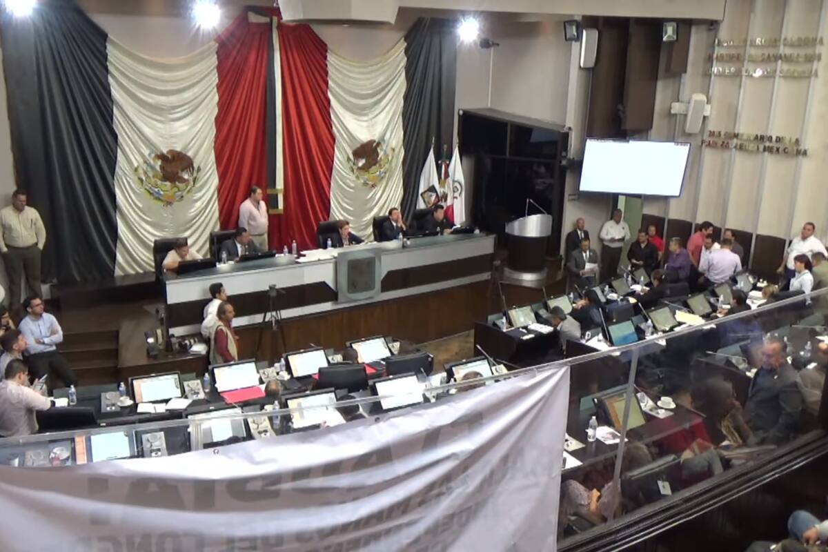 Entrega el Estado paquete fiscal 2020 a Congreso