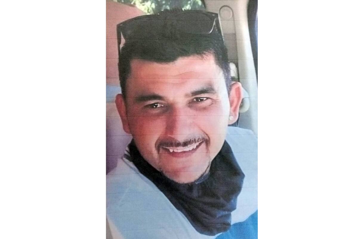 Buscan a J. Jesús Naranjo Fernández, de 38 años