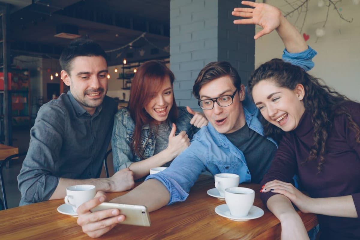 Los infartos cerebrales afectan cada vez más a adultos jóvenes, un cambio ligado al aumento de obesidad, hipertensión y diabetes que preocupa a especialistas y redefine la prevención en salud pública