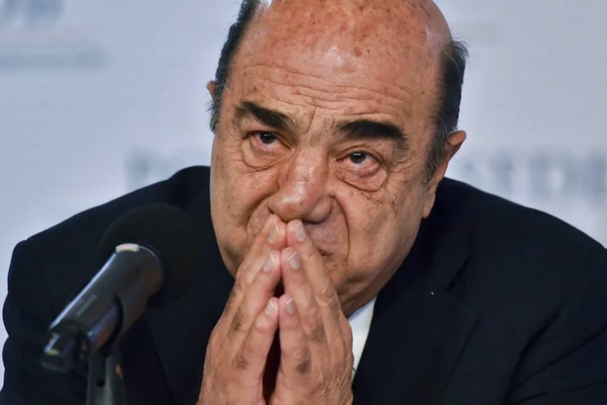 Murillo Karam es dado de alta del hospital y lo traslada al Cefereso de Tepepan