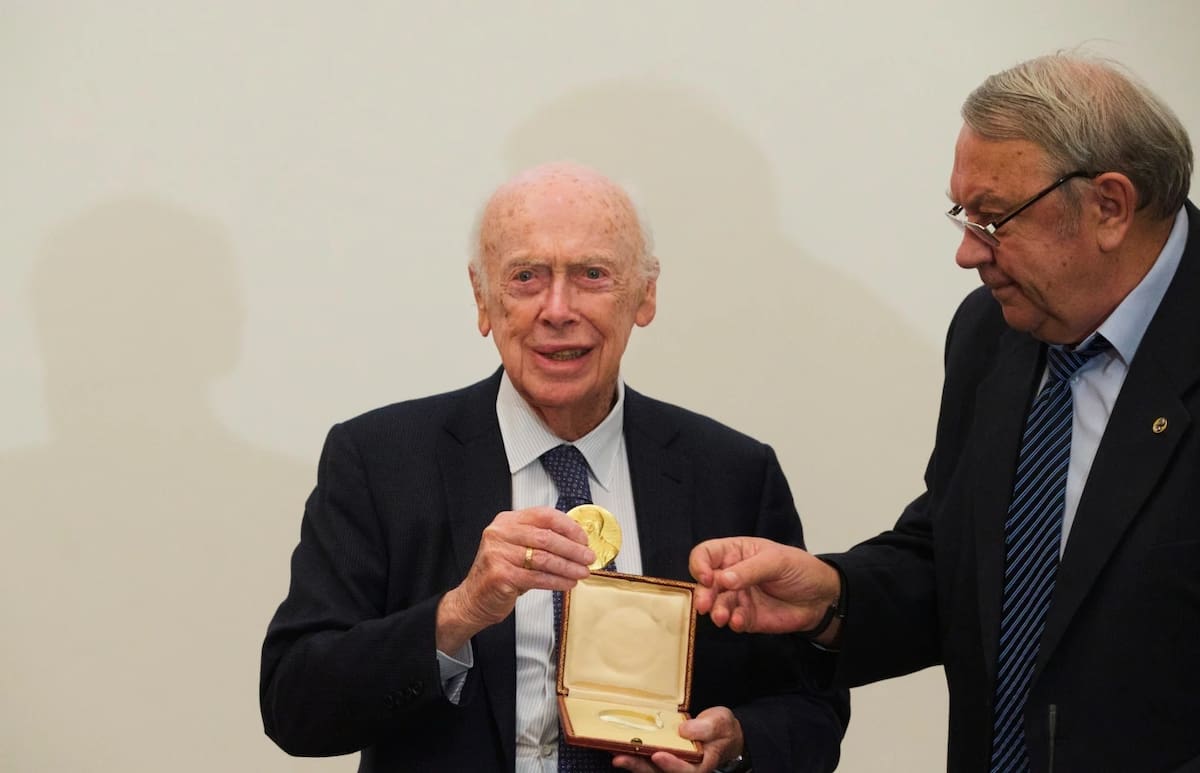 James Watson: el Nobel del ADN que perdió sus títulos por declaraciones racistas. Crédito: AP