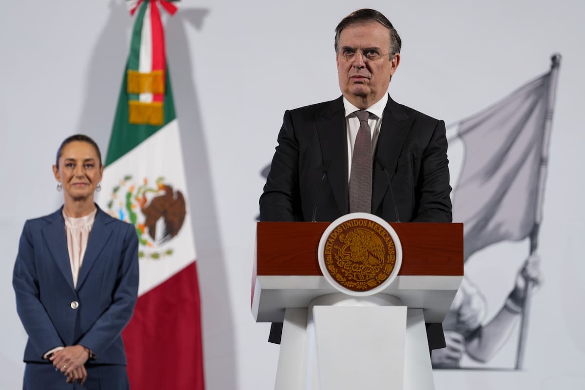 Marcelo Ebrard, secretario de Economía, se refirió a los aranceles de Trump durante la "Conferencia del Pueblo" encabezada por la presidenta Claudia Sheinbaum. | Crédito: Presidencia