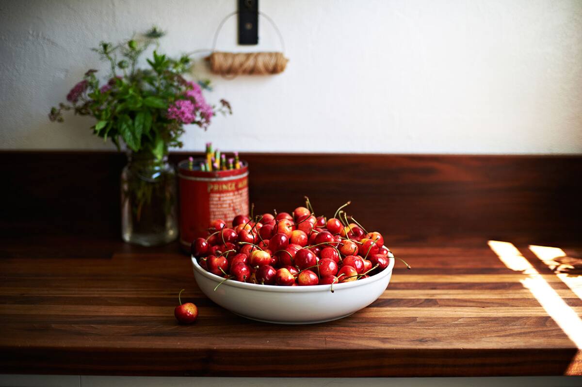 Las cerezas son tan versátiles que puede utilizarse en una amplia variedad de platos.