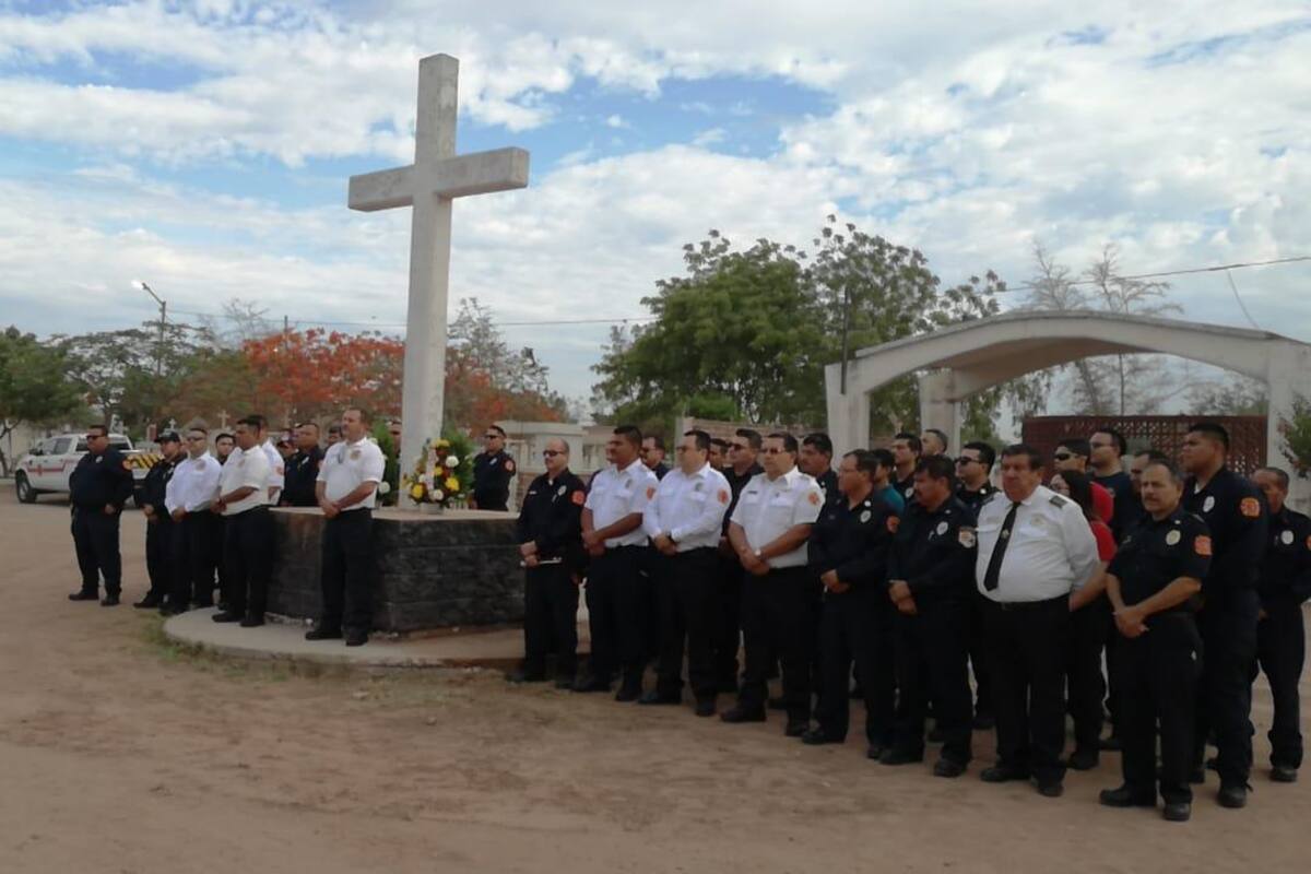 Festeja Bomberos de Cajeme 70 años