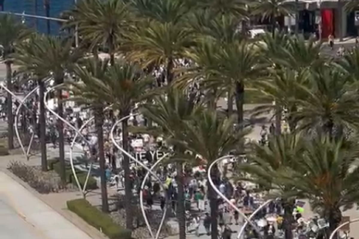 Sandieguinos salen a marchar para exigir más derechos este día del trabajo