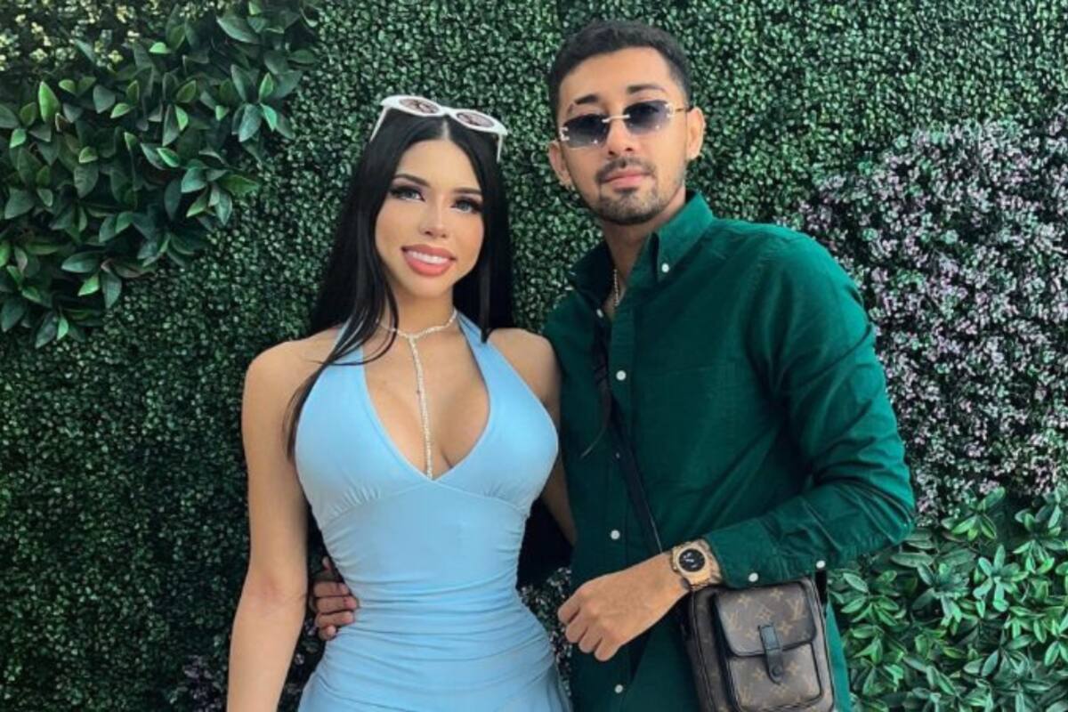 Yeri Mua sorprende vestida de santa claus