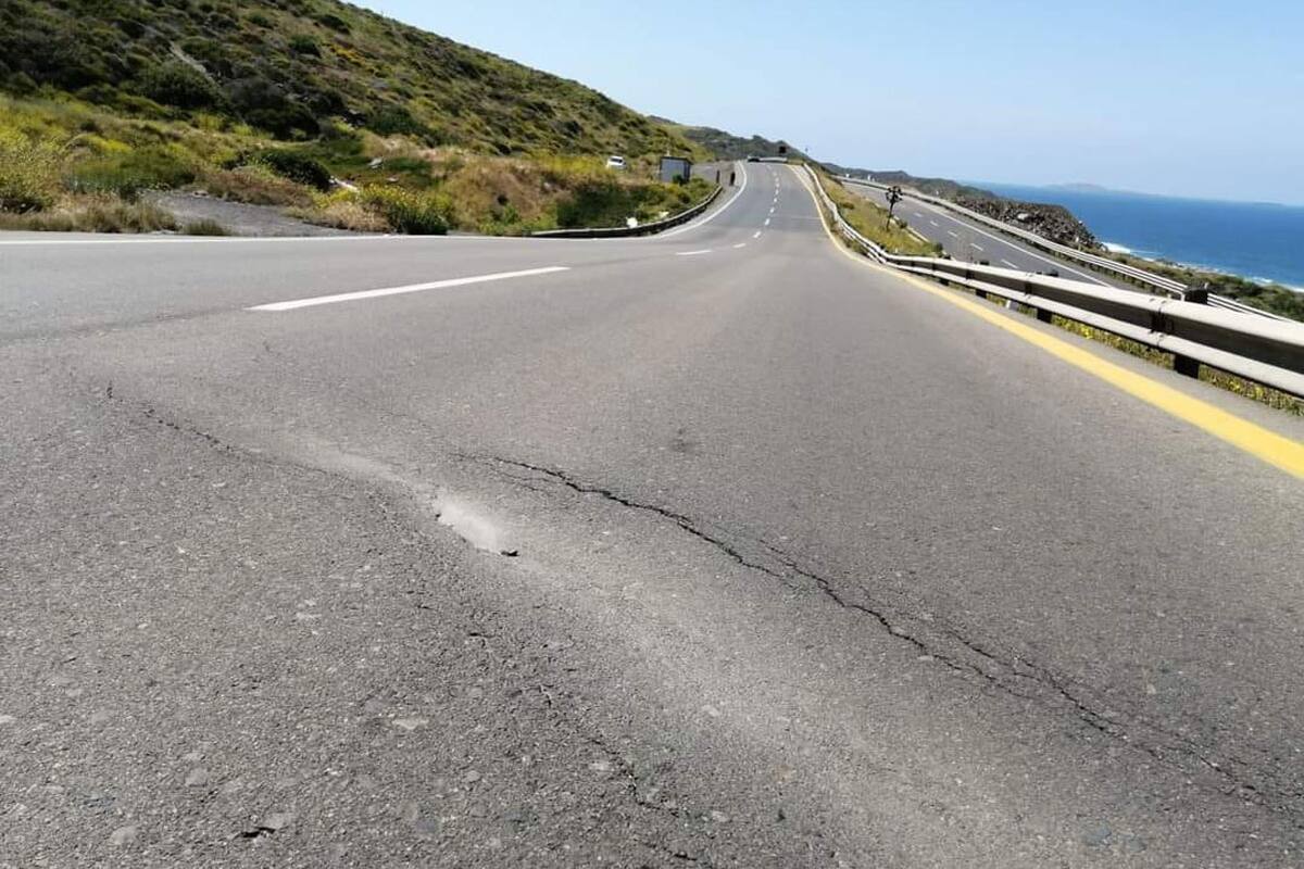 Grietas de la carretera Escénica no han tenido seguimiento: Cicese
