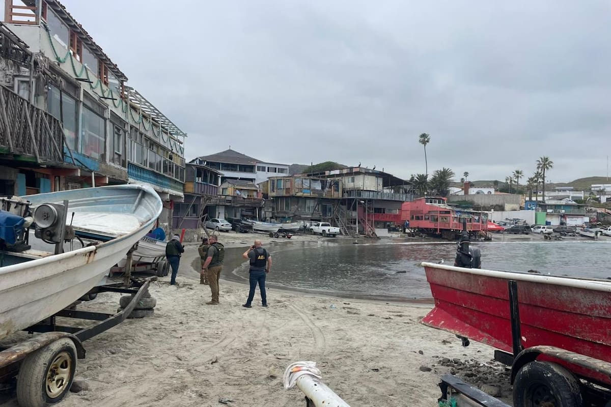 Un muerto y dos lesionados tras altercado armado en la zona restaurantera de Popotla