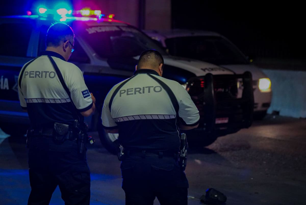 Una mujer de aproximadamente 25 años fue atropellada la tarde de este día en la avenida Internacional; el vehículo responsable se dio a la fuga. Foto: Leonardo González y Carlos Cruz