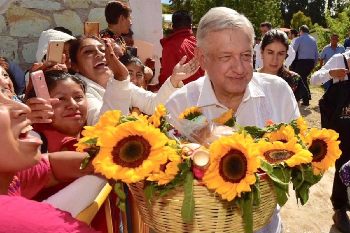 AMLO: Conservadores quieren violencia; mi gobierno es hermandad, no violencia y amor al prójimo