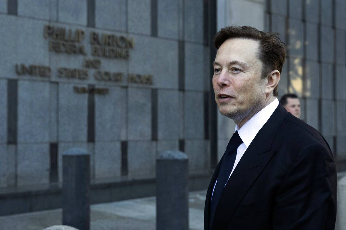 Elon Musk está acusado de engañar a los propietarios sobre las capacidades de autoconducción de sus Tesla