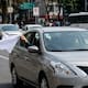 Sacar una toalla blanca por la ventana del auto te ayuda a avisar una emergencia, pero no te exime de las multas ni da prioridad de paso según el Reglamento de Tránsito