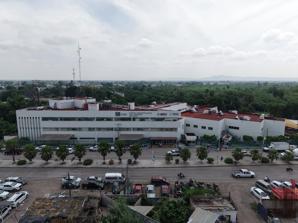 Inauguración de la torre de imagenología, laboratorio y hemodiálisis del Hospital General Rioverde.