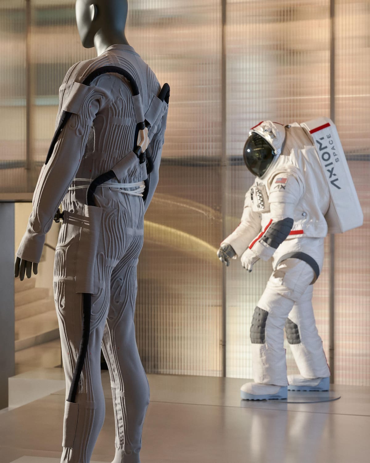 Diseñado como la capa interior de alto rendimiento del AxEMU, el LCVG está construido para proteger a los astronautas del implacable entorno del espacio cuando exploren la superficie lunar por primera vez en más de 50 años. | PRADA·