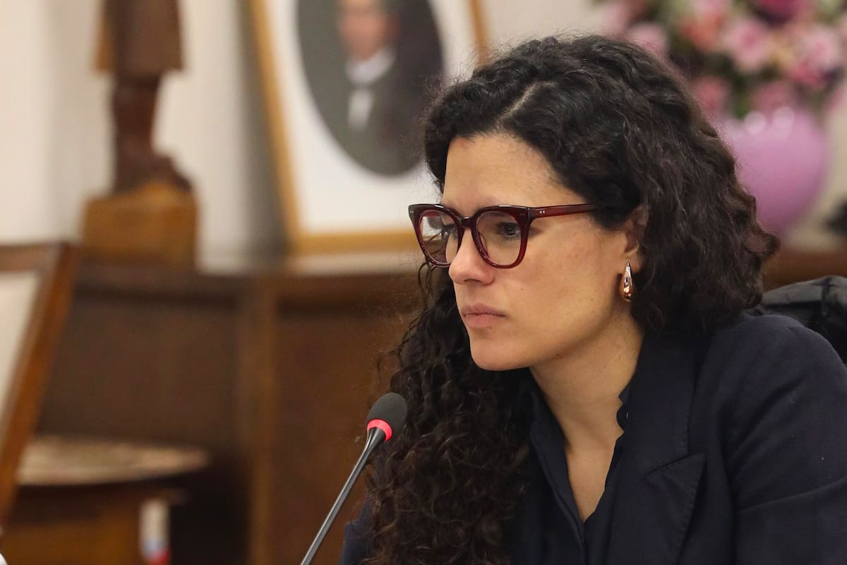 Luisa María Alcalde critica relanzamiento del PAN como un ‘resurgimiento de las mismas caras’ y asegura que con ello ‘acabaron con el azul’