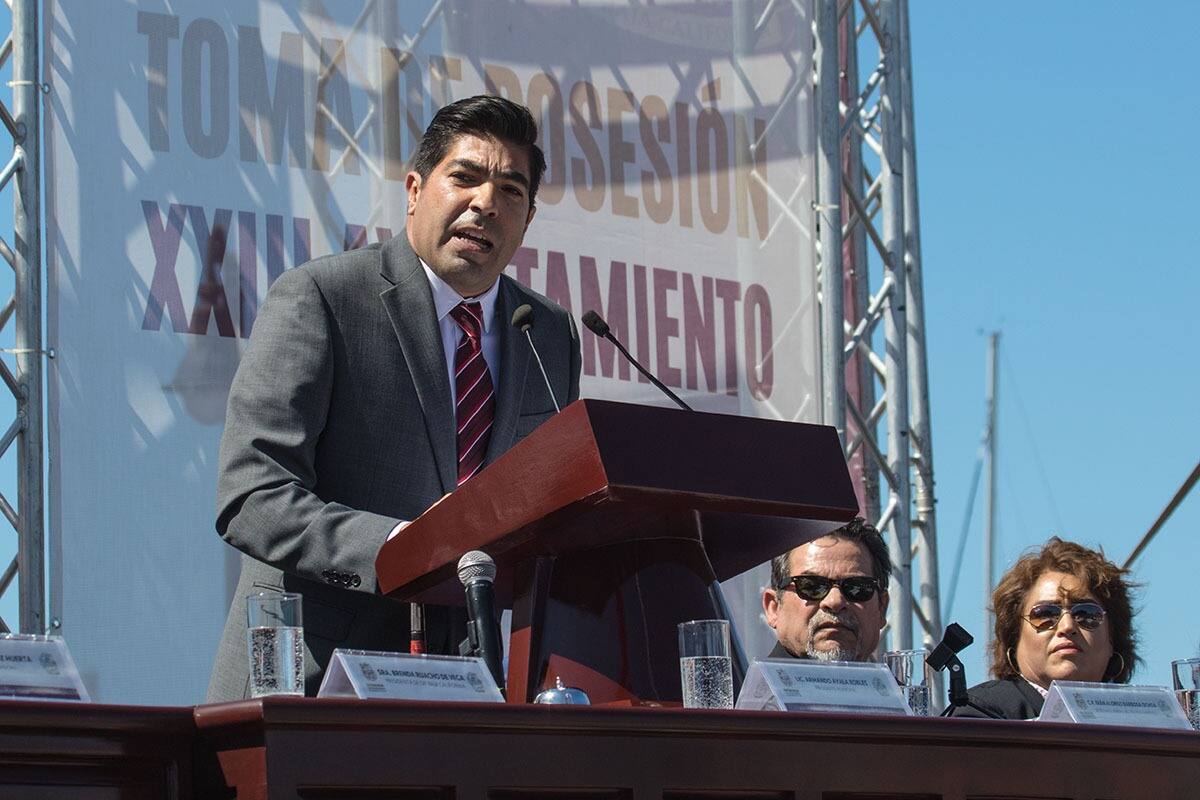 Situación del ayuntamiento es delicada: Armando Ayala