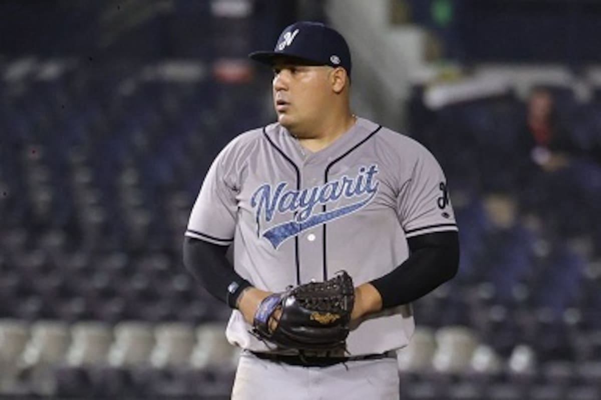 Cachanillas brillan en Jaguares de Nayarit