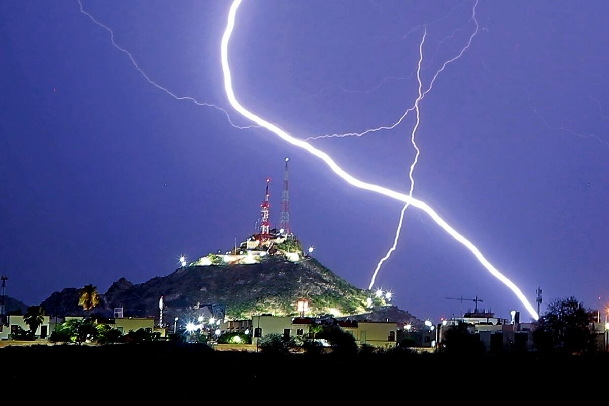 Negocios en Hermosillo deben considerar tener pararrayos