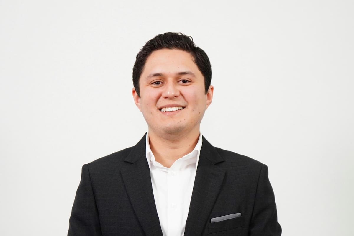 Abraham Sierra será el encargado del Instituto de Becas y Crédito Educativo