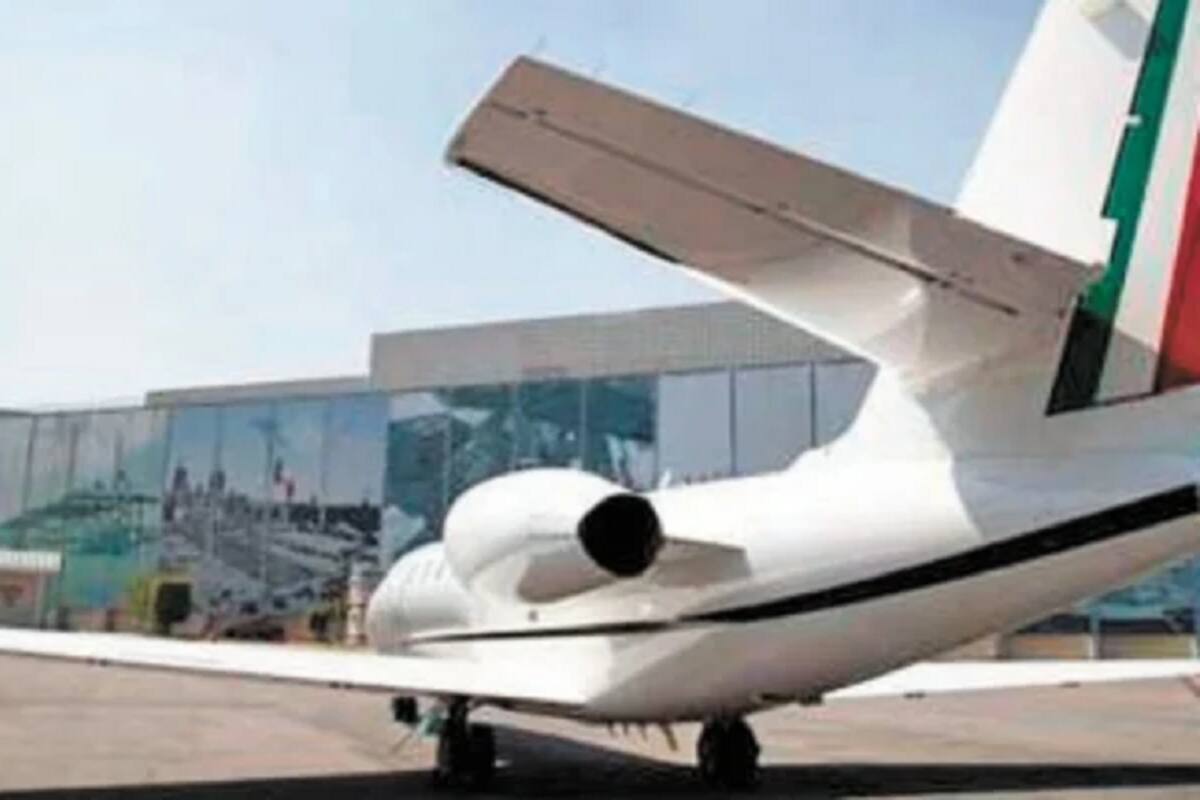 Aviones usados por Emilio Lozoya, sin postores en venta