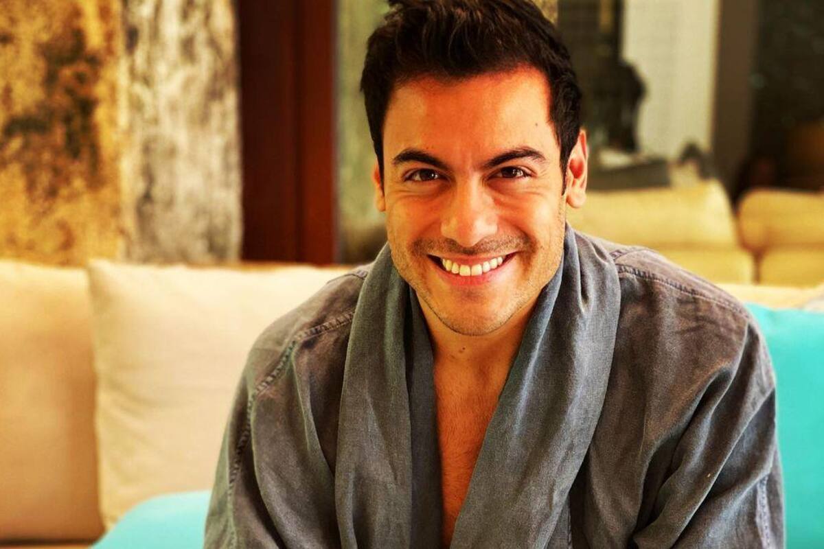 ¡Carlos Rivera publica video bailando sensual y enciende redes sociales!