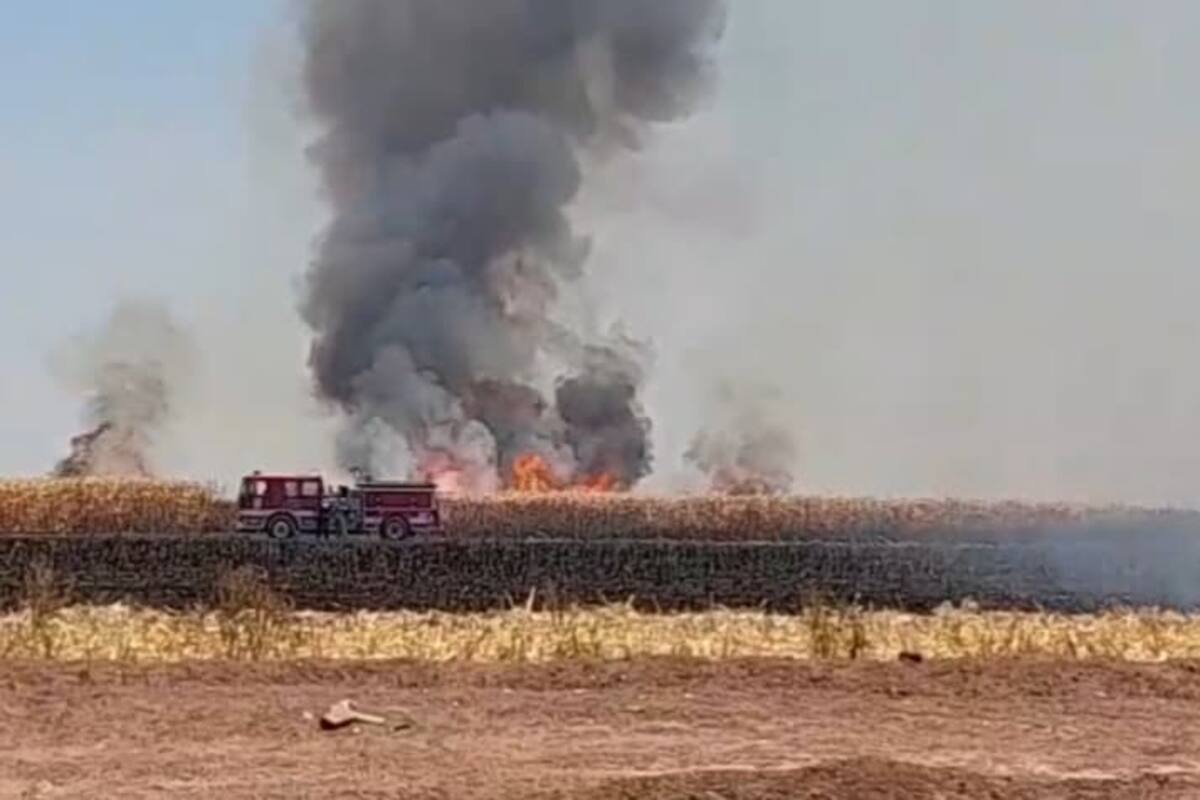 Se registra gran quema de gavilla en predio agrícola del Valle del Yaqui