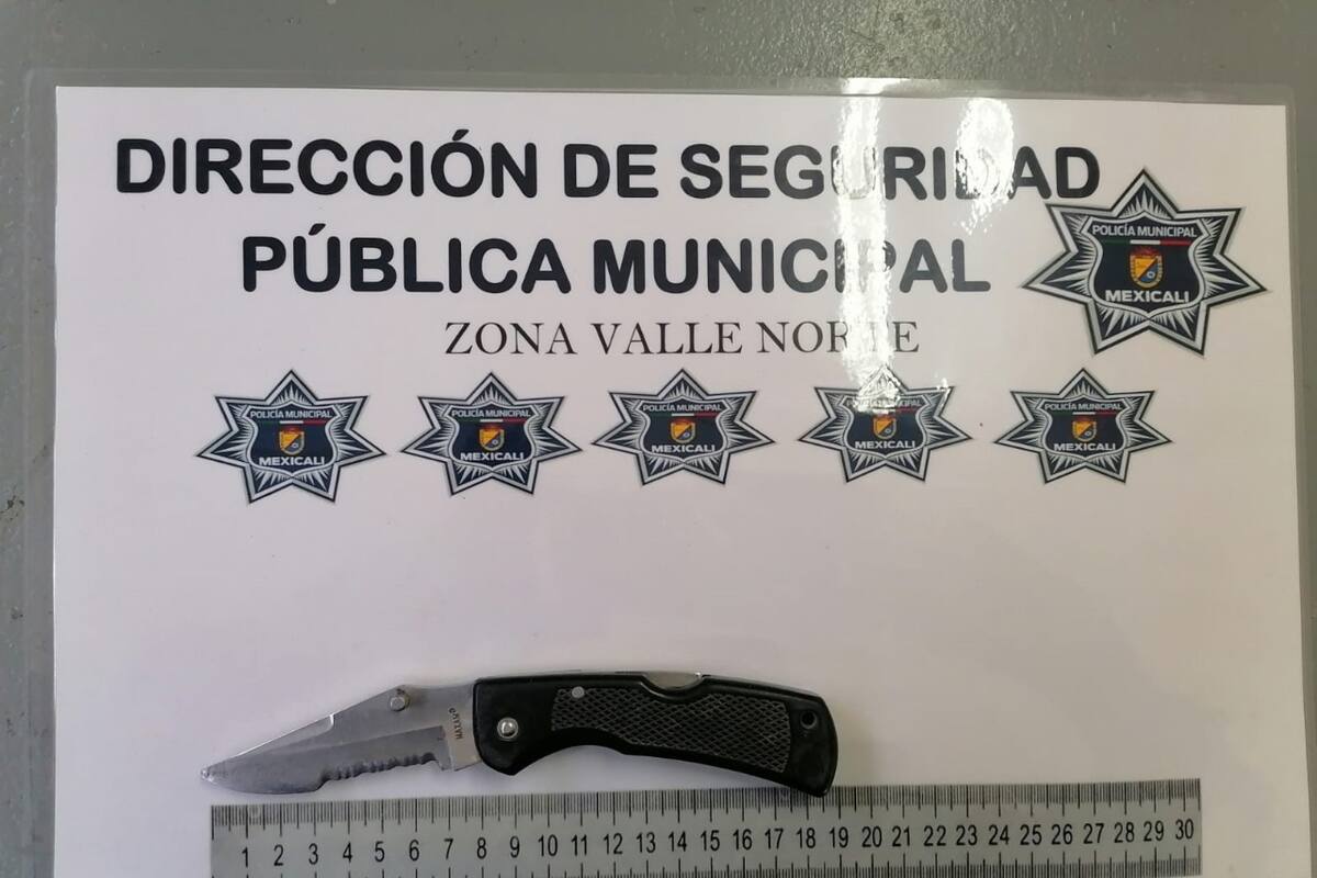 Por “grosero” fue detenido; traía una navaja