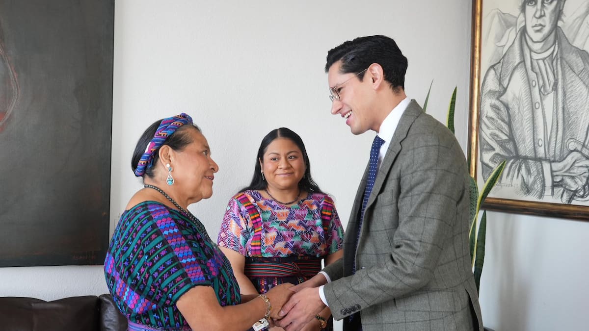 Rigoberta Menchú será Alta Consejera de México para impulsar derechos de mujeres y pueblos indígenas en la política exterior del gobierno de Claudia Sheinbaum