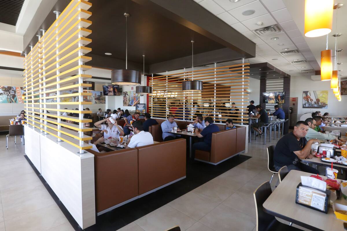 Restaurantes sólo tendrán “drive thru” por Covid-19