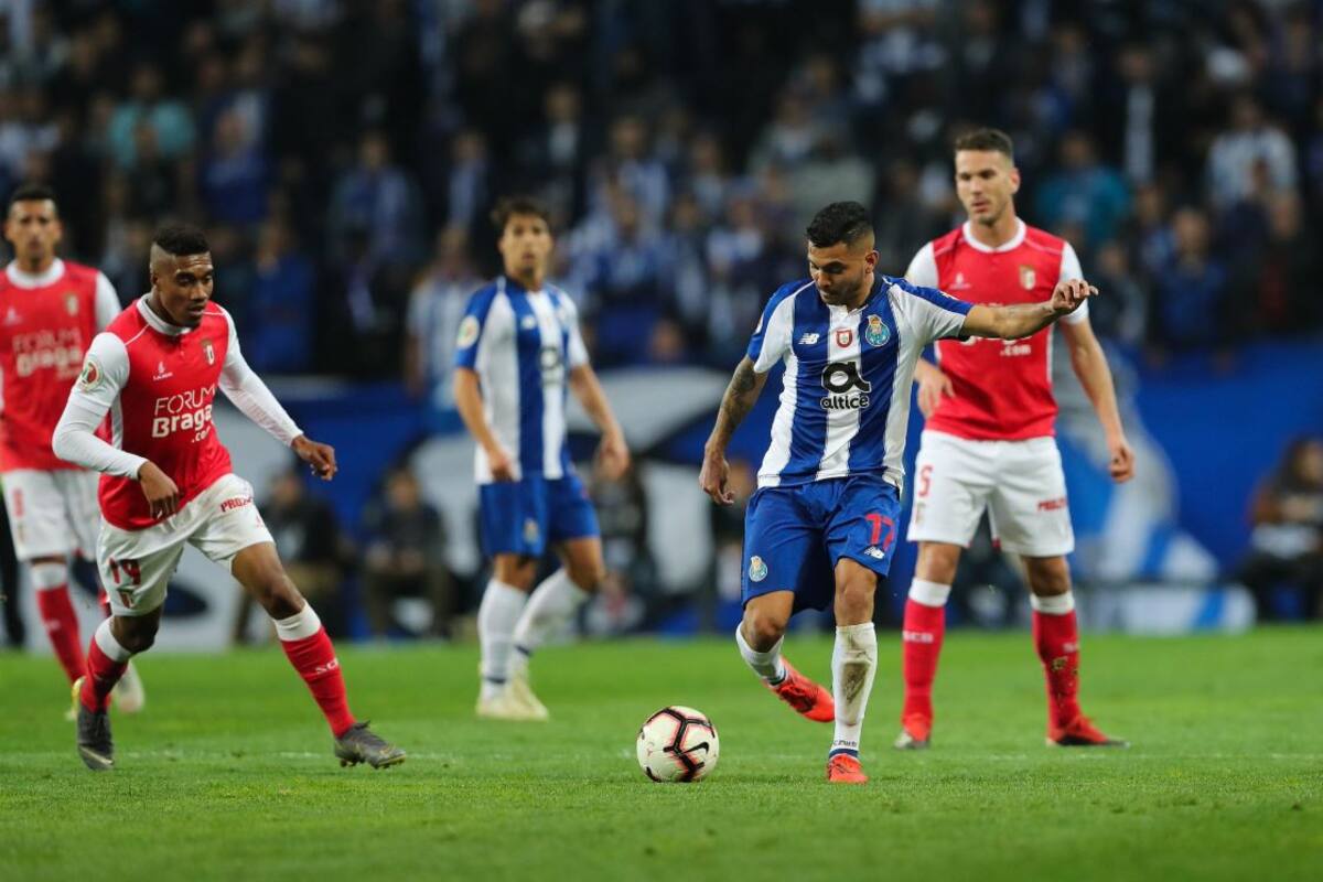 Inter de Milán busca quedarse con ‘Tecatito’ Corona