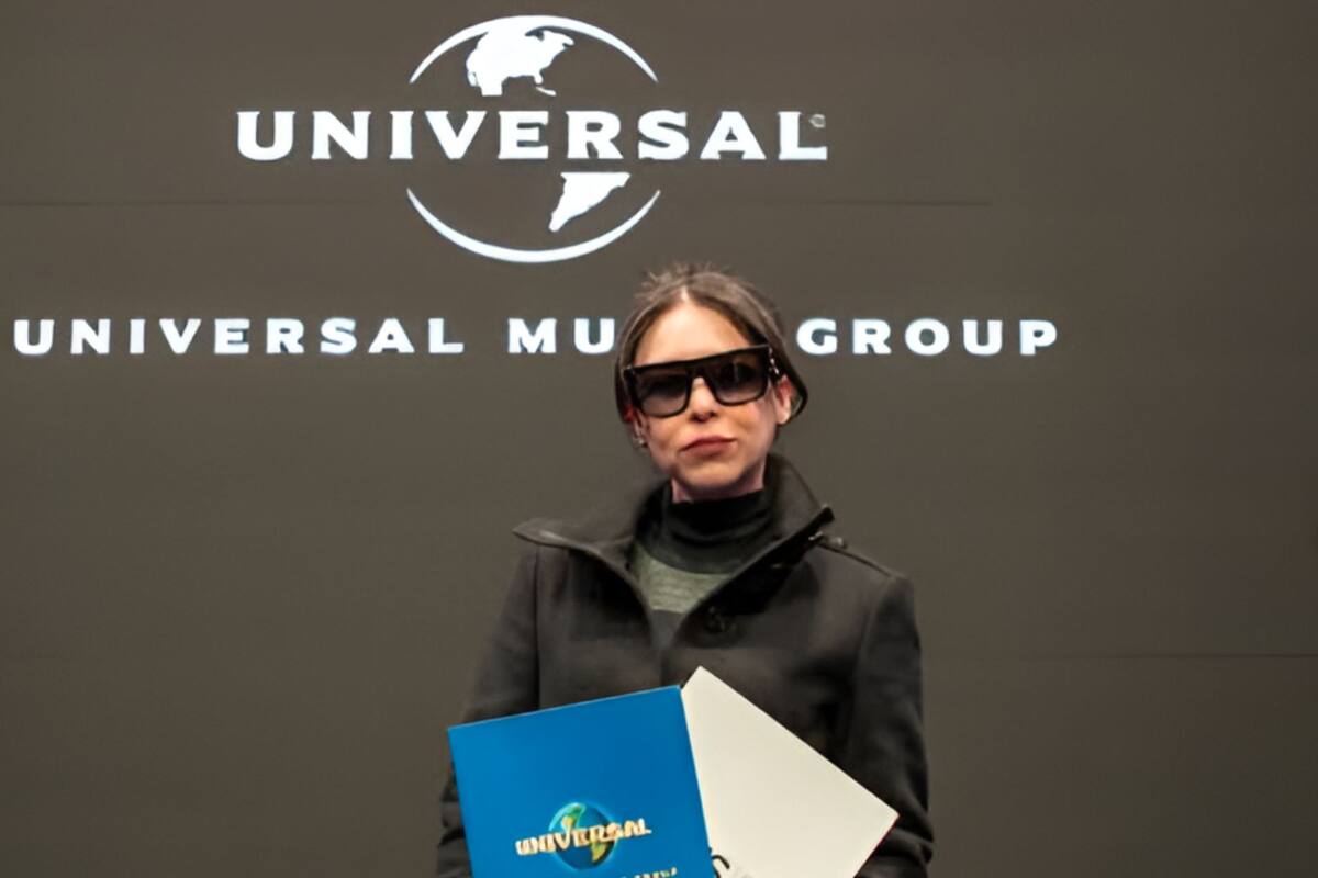 Denisse Guerrero se lanza como solista y deja Belanova tras firmar con Universal Music