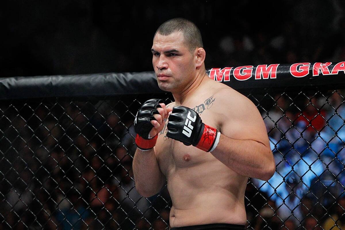 Caín Velásquez no sabe nada: Así reciben al ex UFC en AAA