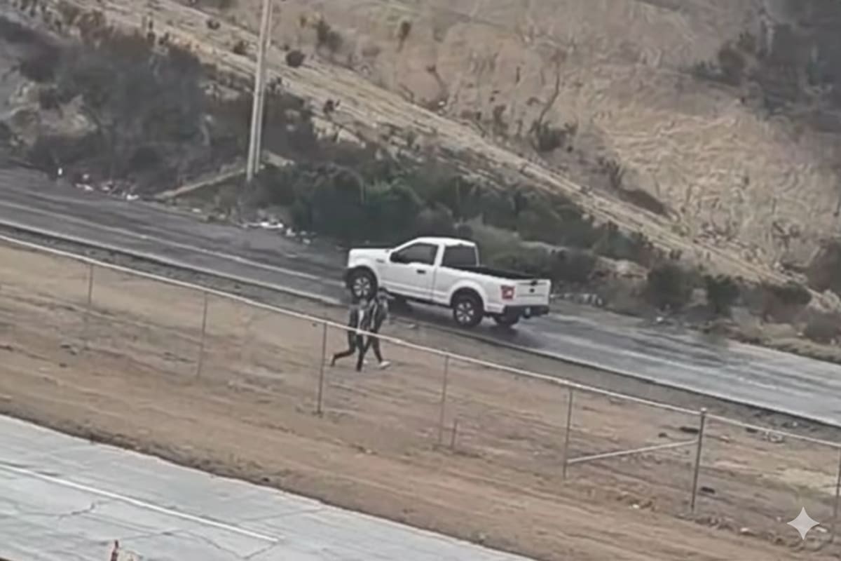 Estudiantes señalaron que algunos operadores no realizaban el retorno, lo que los obligaba a caminar sobre la carretera, poniendo en riesgo su seguridad. Foto: Cortesía