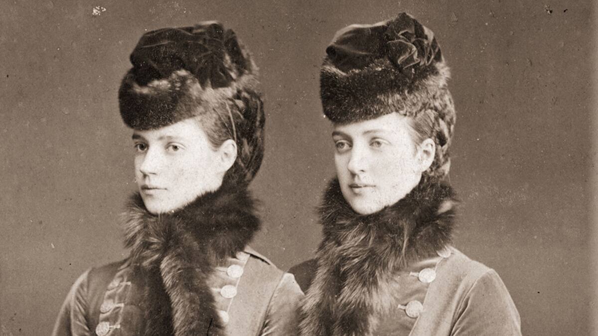 1874: Alexandra, consort of Prince Edward (later King Edward VII) and her sister the Empress Marie Dagmar of Russia, (1847 - 1928, left), consort of Tsar Alexander III. Both women are daughters of King Christian IX of Denmark. (Photo by Bergamasco/Hulton Archive/Getty Images)