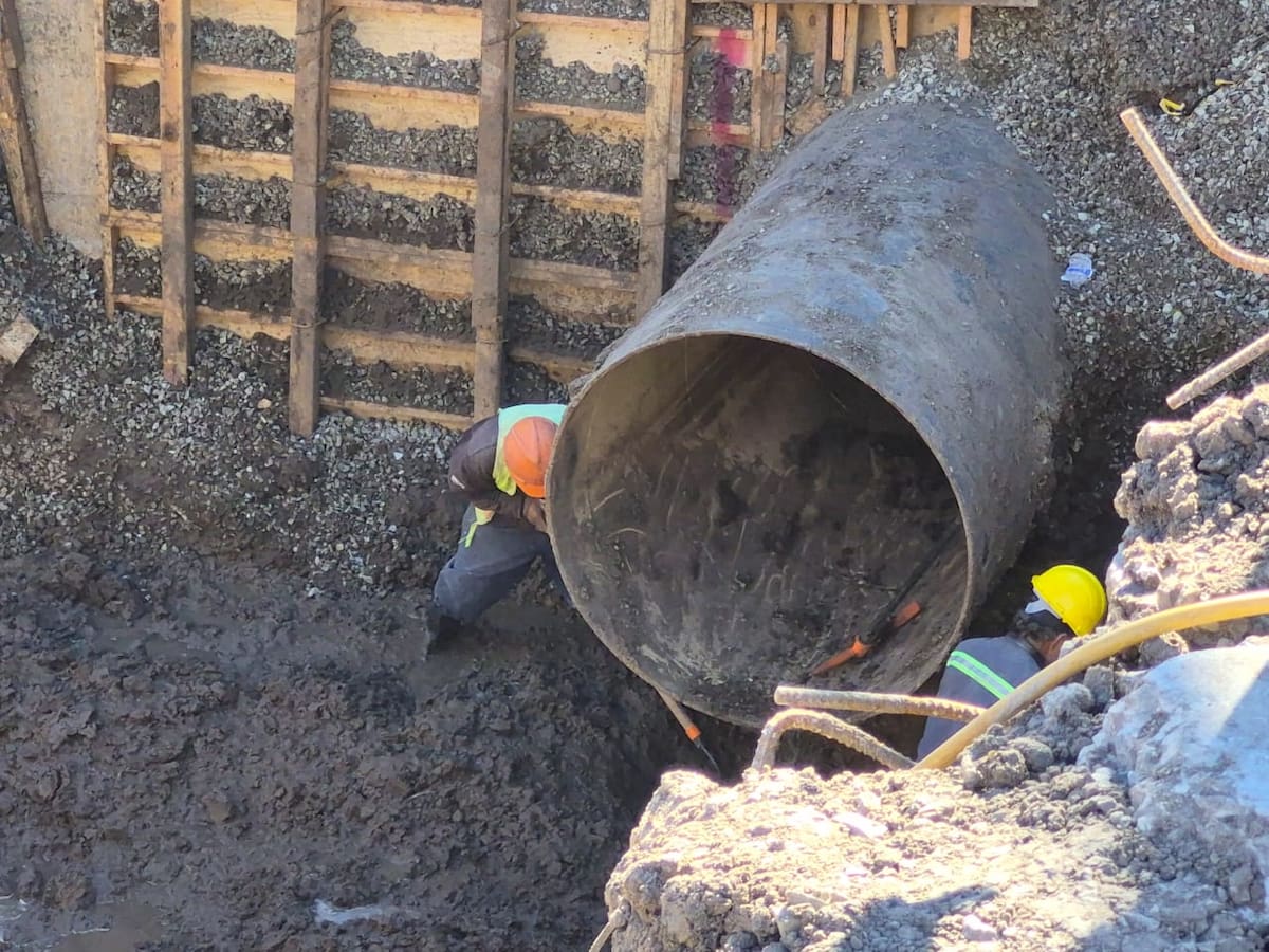 La reparación del acueducto tomará 54 horas y el restablecimiento del agua será paulatino durante el fin de semana. Foto: Sergio Ortiz