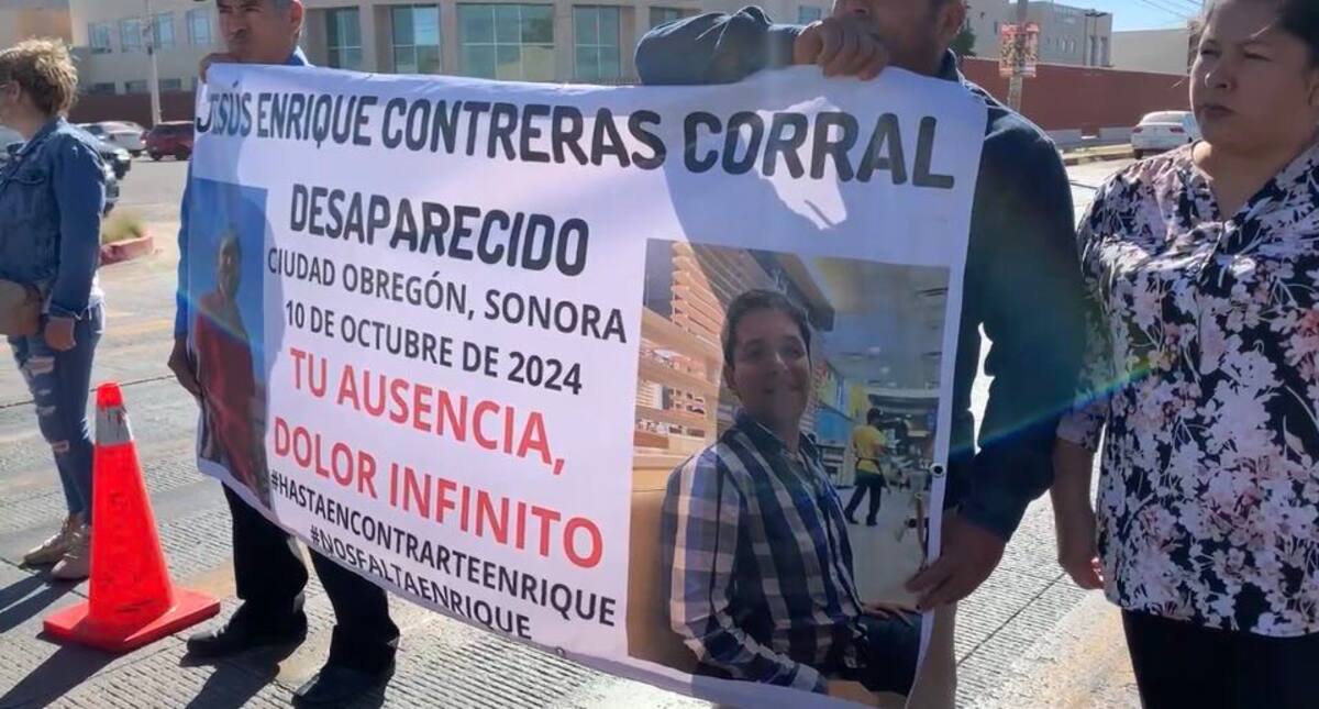 amiliares, amigos y allegados del joven Jesús Enrique Contreras Corral, desaparecido desde el pasado 10 de octubre, se volvieron a manifestar. Foto: Especial