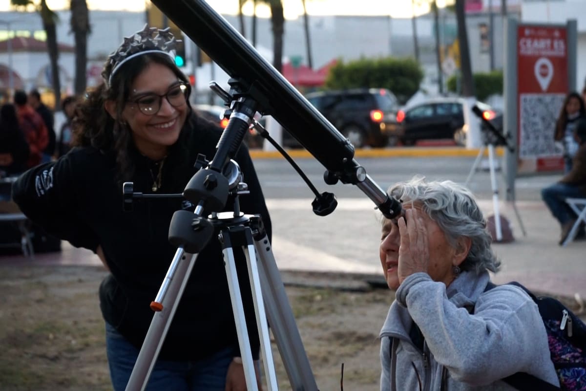 Invitan a la Noche de Estrellas de la UNAM en el Riviera