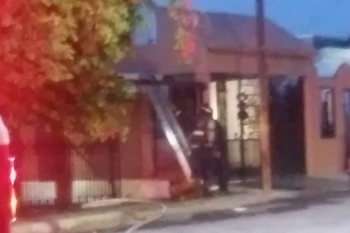 Trasladan a mujer a hospital por incendio en la Modelo