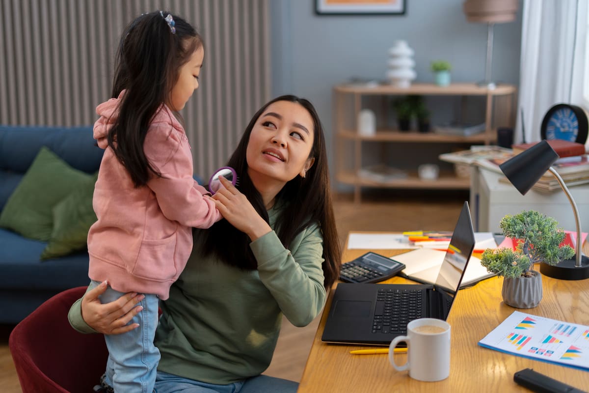 Se busca que el 10 de mayo deje de ser un día de estrés por traslados y horarios laborales apretados | Freepik