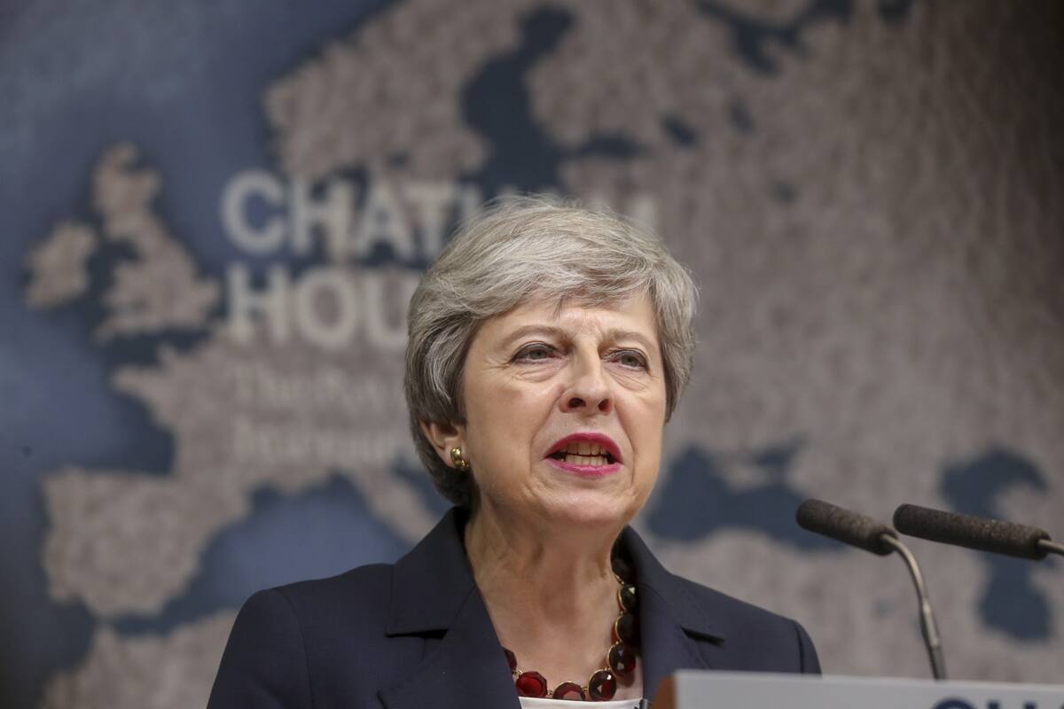 Compromiso, es lo que pide Theresa May a los políticos británicos