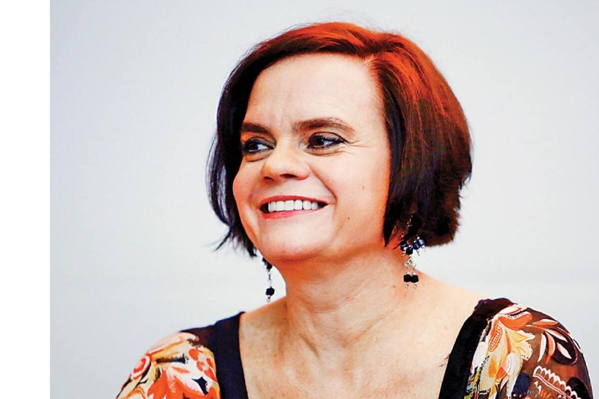 Aurora Cano es nombrada primera mujer en dirigir la Compañía Nacional de Teatro