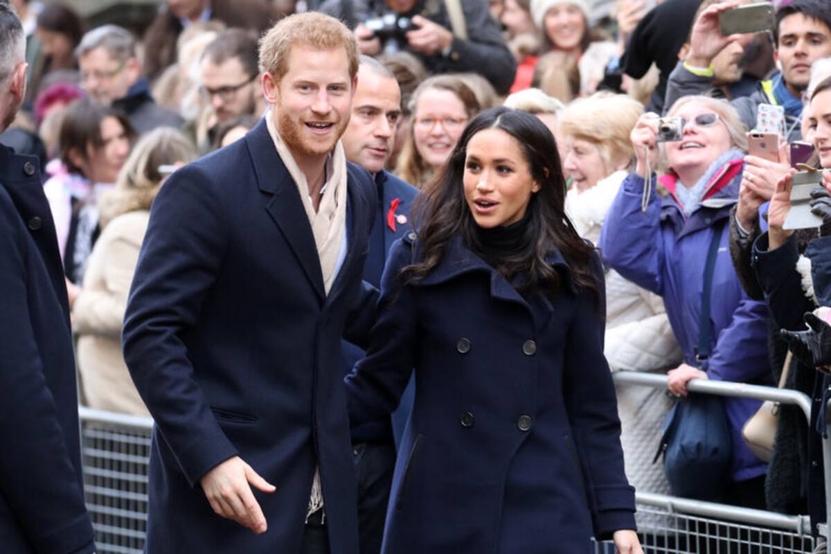 Británicos reclaman opulencia de Harry y Meghan