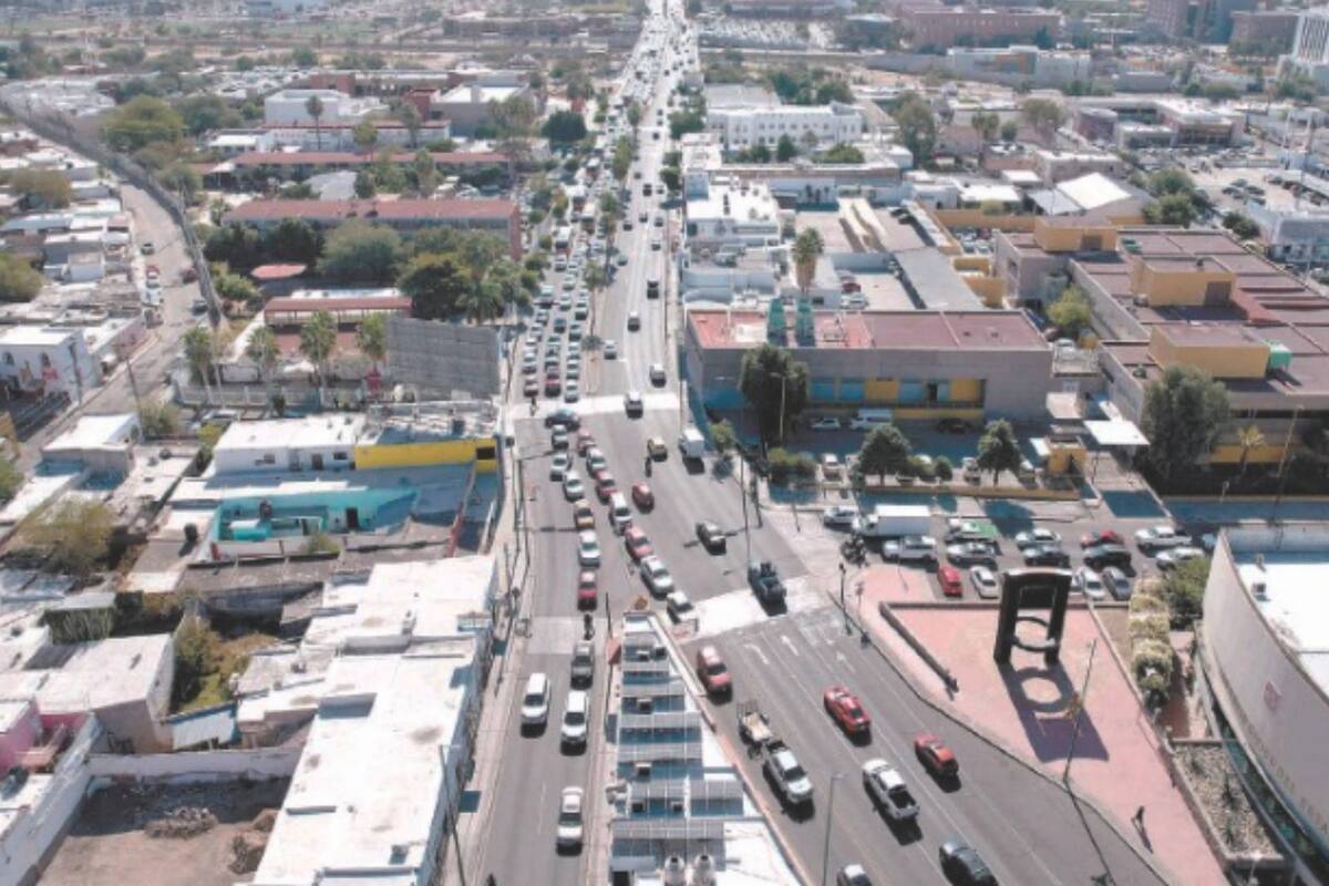 Exceso de tráfico puede causar ‘furia al volante’: Especialista